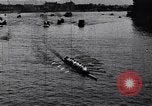 Standbild Racing shell Race London England Vereinigtes Königreich, 1900, aus Sekunde 41 historischem Filmmaterial Videoclip 65675036715