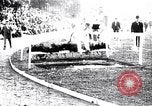 Standbild Leichtathletik Vereinigtes Königreich, 1900, aus Sekunde 55 historischem Filmmaterial Videoclip 65675036717