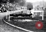 Standbild Leichtathletik Vereinigtes Königreich, 1900, aus Sekunde 61 historischem Filmmaterial Videoclip 65675036717