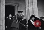 Image Le roi Paul prend serment comme nouveau monarque Athènes Grèce, 1947, de la seconde 26 séquences d'archives historiques vidéo 65675036721