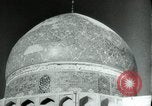 Standbild Heiligtum Imam Reza Mashhad Iran, 1908, aus Sekunde 25 historischem Filmmaterial Videoclip 65675036725