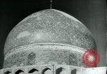 Standbild Heiligtum Imam Reza Mashhad Iran, 1908, aus Sekunde 27 historischem Filmmaterial Videoclip 65675036725
