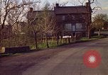 Immagine di Case di campagna di allevamento d'America Aliquippa Pennsylvania USA, 1973, secondo 18 filmato di repertorio 65675036732