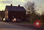 Immagine di Case di campagna di allevamento d'America Aliquippa Pennsylvania USA, 1973, secondo 35 filmato di repertorio 65675036732
