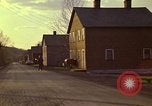 Immagine di Case di campagna di allevamento d'America Aliquippa Pennsylvania USA, 1973, secondo 52 filmato di repertorio 65675036732