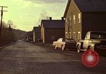 Immagine di Case di campagna di allevamento d'America Aliquippa Pennsylvania USA, 1973, secondo 55 filmato di repertorio 65675036732