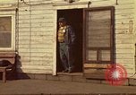 Immagine di Il cambio di marcia in una miniera di carbone Pennsylvania USA, 1970, secondo 18 filmato di repertorio 65675036733