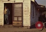 Immagine di Il cambio di marcia in una miniera di carbone Pennsylvania USA, 1970, secondo 22 filmato di repertorio 65675036733