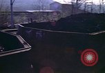 Immagine di Il carbone auto macchina di dumping Aliquippa Pennsylvania USA, 1970, secondo 23 filmato di repertorio 65675036734