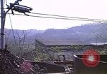 Immagine di Il carbone auto macchina di dumping Aliquippa Pennsylvania USA, 1970, secondo 40 filmato di repertorio 65675036734