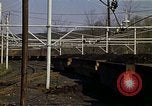 Immagine di Il carbone auto macchina di dumping Aliquippa Pennsylvania USA, 1970, secondo 55 filmato di repertorio 65675036734