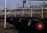 Immagine di Il carbone auto macchina di dumping Aliquippa Pennsylvania USA, 1970, secondo 58 filmato di repertorio 65675036734