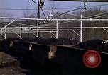 Immagine di Il carbone auto macchina di dumping Aliquippa Pennsylvania USA, 1970, secondo 59 filmato di repertorio 65675036734