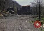 Immagine di Abbandonata miniera di carbone Aliquippa Pennsylvania USA, 1970, secondo 13 filmato di repertorio 65675036735