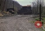Immagine di Abbandonata miniera di carbone Aliquippa Pennsylvania USA, 1970, secondo 17 filmato di repertorio 65675036735