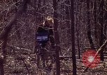 Immagine di Enumeratore censimento Aliquippa Pennsylvania USA, 1970, secondo 59 filmato di repertorio 65675036737