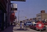 Immagine di Strada di città Gary Indiana USA, 1970, secondo 54 filmato di repertorio 65675036739