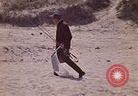 Immagine di Fisherman Gary Indiana USA, 1970, secondo 4 filmato di repertorio 65675036741