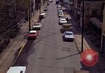 Image quartier près Steel mill Aliquippa Pennsylvania USA, 1970, de la seconde 6 séquences d'archives historiques vidéo 65675036743