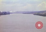 Standbild Jones & Laughlin Stahlwerk Aliquippa Pennsylvania USA, 1970, aus Sekunde 12 historischem Filmmaterial Videoclip 65675036744