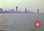 Image bâtiments sur les rives du lac Michigan Chicago Illinois USA, 1970, de la seconde 12 séquences d'archives historiques vidéo 65675036751