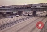 Image de routes à circulation dense Chicago Illinois USA, 1970, de la seconde 18 séquences d'archives historiques vidéo 65675036752