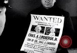 Image voulaient des affiches distribuées pour Charles A Lindbergh Jr Trenton New Jersey USA, 1932, de la seconde 16 séquences d'archives historiques vidéo 65675036754