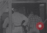 Immagine di Minatori intrappolati nella miniera di carbone di disastro Coalbrook Sud Africa, 1960, secondo 18 filmato di repertorio 65675036764