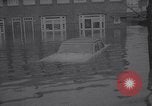 Image les inondations en Hollande Amsterdam Pays-Bas, 1960, de la seconde 11 séquences d'archives historiques vidéo 65675036765