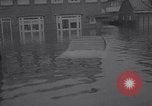 Image les inondations en Hollande Amsterdam Pays-Bas, 1960, de la seconde 12 séquences d'archives historiques vidéo 65675036765