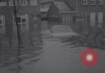 Image les inondations en Hollande Amsterdam Pays-Bas, 1960, de la seconde 14 séquences d'archives historiques vidéo 65675036765
