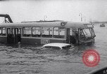 Image les inondations en Hollande Amsterdam Pays-Bas, 1960, de la seconde 39 séquences d'archives historiques vidéo 65675036765
