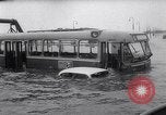 Image les inondations en Hollande Amsterdam Pays-Bas, 1960, de la seconde 40 séquences d'archives historiques vidéo 65675036765