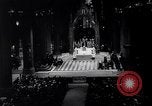 Image communion traditionnelle Le petit déjeuner New York City USA, 1960, de la seconde 24 séquences d'archives historiques vidéo 65675036768