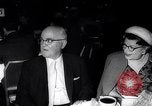 Image communion traditionnelle Le petit déjeuner New York City USA, 1960, de la seconde 31 séquences d'archives historiques vidéo 65675036768