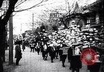 Image défilé cérémonial Japon, 1900, de la seconde 58 séquences d'archives historiques vidéo 65675036771