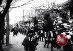 Image défilé cérémonial Japon, 1900, de la seconde 62 séquences d'archives historiques vidéo 65675036771