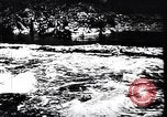 Image l'aviron de bateaux en bois Japon, 1900, de la seconde 34 séquences d'archives historiques vidéo 65675036773