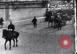 Image une procession publique Japon, 1900, de la seconde 1 séquences d'archives historiques vidéo 65675036778