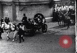 Image une procession publique Japon, 1900, de la seconde 11 séquences d'archives historiques vidéo 65675036778