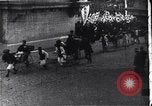 Image une procession publique Japon, 1900, de la seconde 16 séquences d'archives historiques vidéo 65675036778