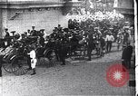 Image une procession publique Japon, 1900, de la seconde 30 séquences d'archives historiques vidéo 65675036778