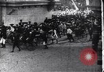 Image une procession publique Japon, 1900, de la seconde 33 séquences d'archives historiques vidéo 65675036778