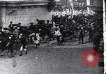 Image une procession publique Japon, 1900, de la seconde 34 séquences d'archives historiques vidéo 65675036778