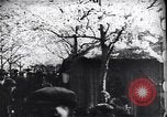Image une procession publique Japon, 1900, de la seconde 40 séquences d'archives historiques vidéo 65675036778
