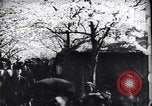 Image une procession publique Japon, 1900, de la seconde 45 séquences d'archives historiques vidéo 65675036778