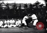 Image entraînement en arts martiaux Japon, 1900, de la seconde 13 séquences d'archives historiques vidéo 65675036780