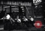 Image archers pratiquant Japon, 1900, de la seconde 13 séquences d'archives historiques vidéo 65675036781