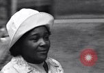 Image Les gens dans les rues de Chicago en 1960 Chicago Illinois USA, 1965, de la seconde 35 séquences d'archives historiques vidéo 65675036783