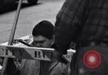 Image Les gens dans les rues de Chicago en 1960 Chicago Illinois USA, 1965, de la seconde 59 séquences d'archives historiques vidéo 65675036783